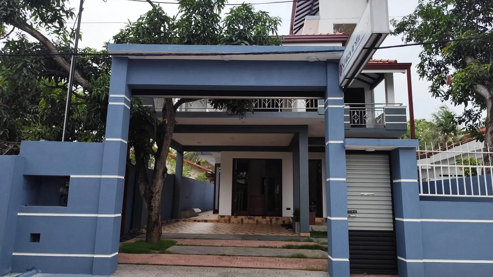 Villa Infinity Negombo Bed & Breakfast